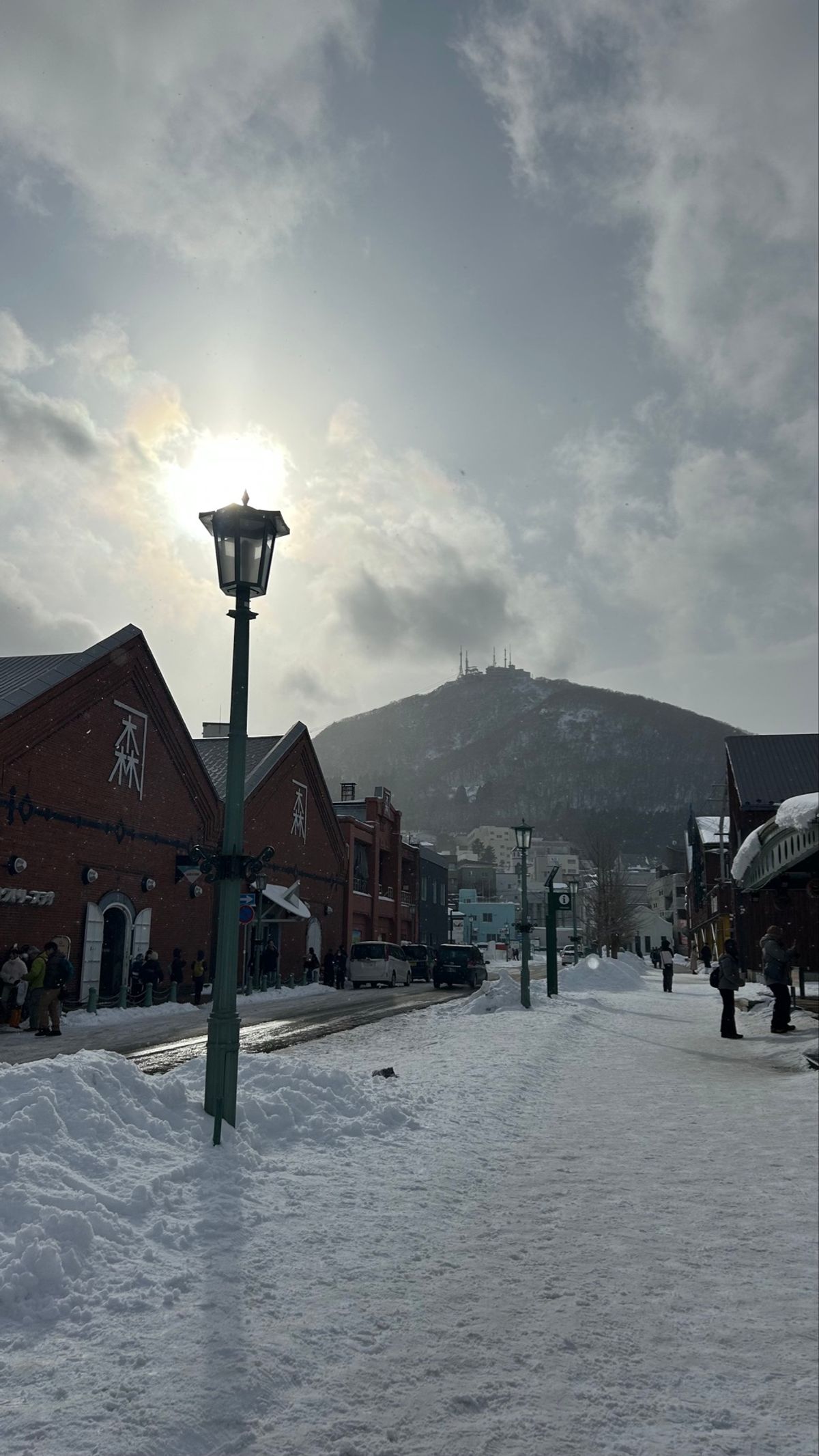 函館ベイエリアと八幡坂。
好きな景色たち。
スタバの建物が古風で素敵だった