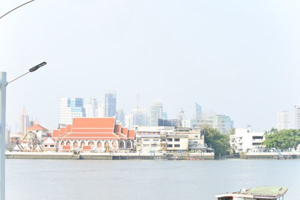 タイ・バンコク「バンコク」の写真：バーンナムプン水上マーケットへはクロント...