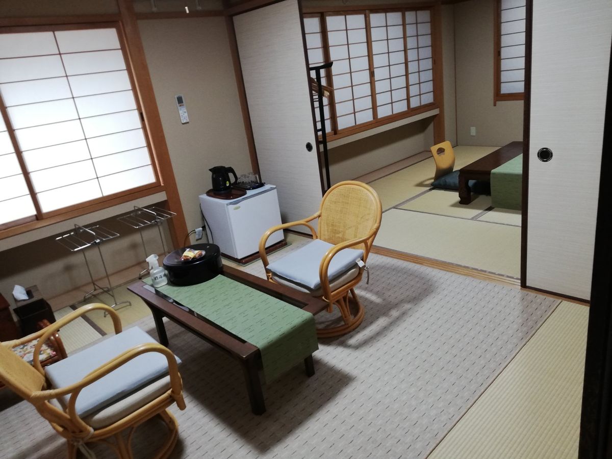 こちらはお宿にございます。
滋賀県の琵琶湖北部にある「北国街道　草野旅館」...