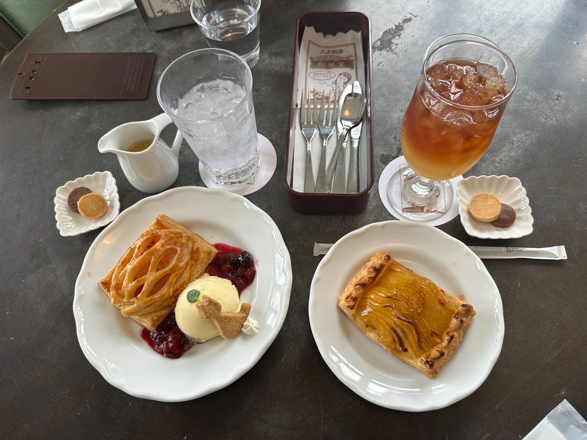 弘前市
弘前アップルパイ、弘前城、弘前駅から青森駅