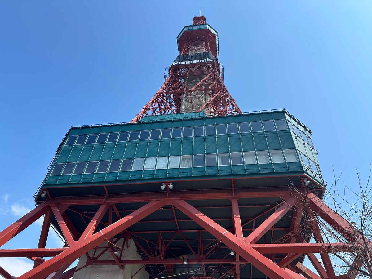 札幌散歩
赤れんが庁舎、札幌市時計台、さっぽろテレビ塔、狸小路商店街