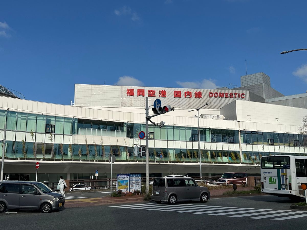 福岡空港、機上富士山、博多駅