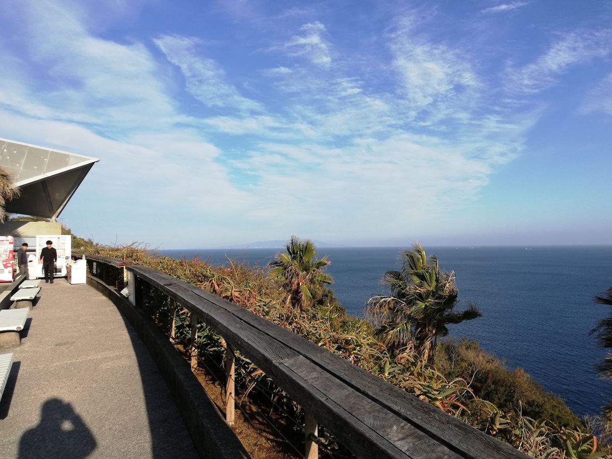 道沿いの展望台、尾ケ崎ウィングからの眺めです。すごくいい景色！