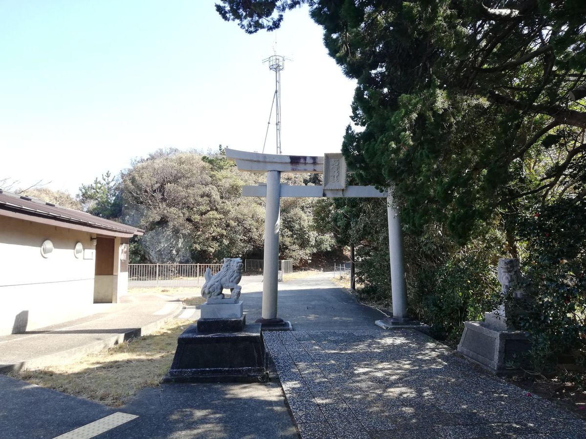 石廊崎にもいきました！
伊豆の最南端で、静岡県民なら天気予報でも知ってる人...