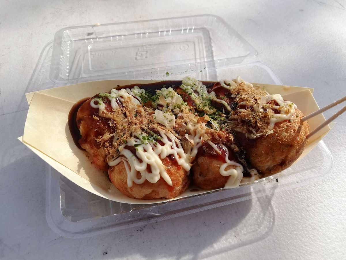 出店の食べ物も美味しい🍖