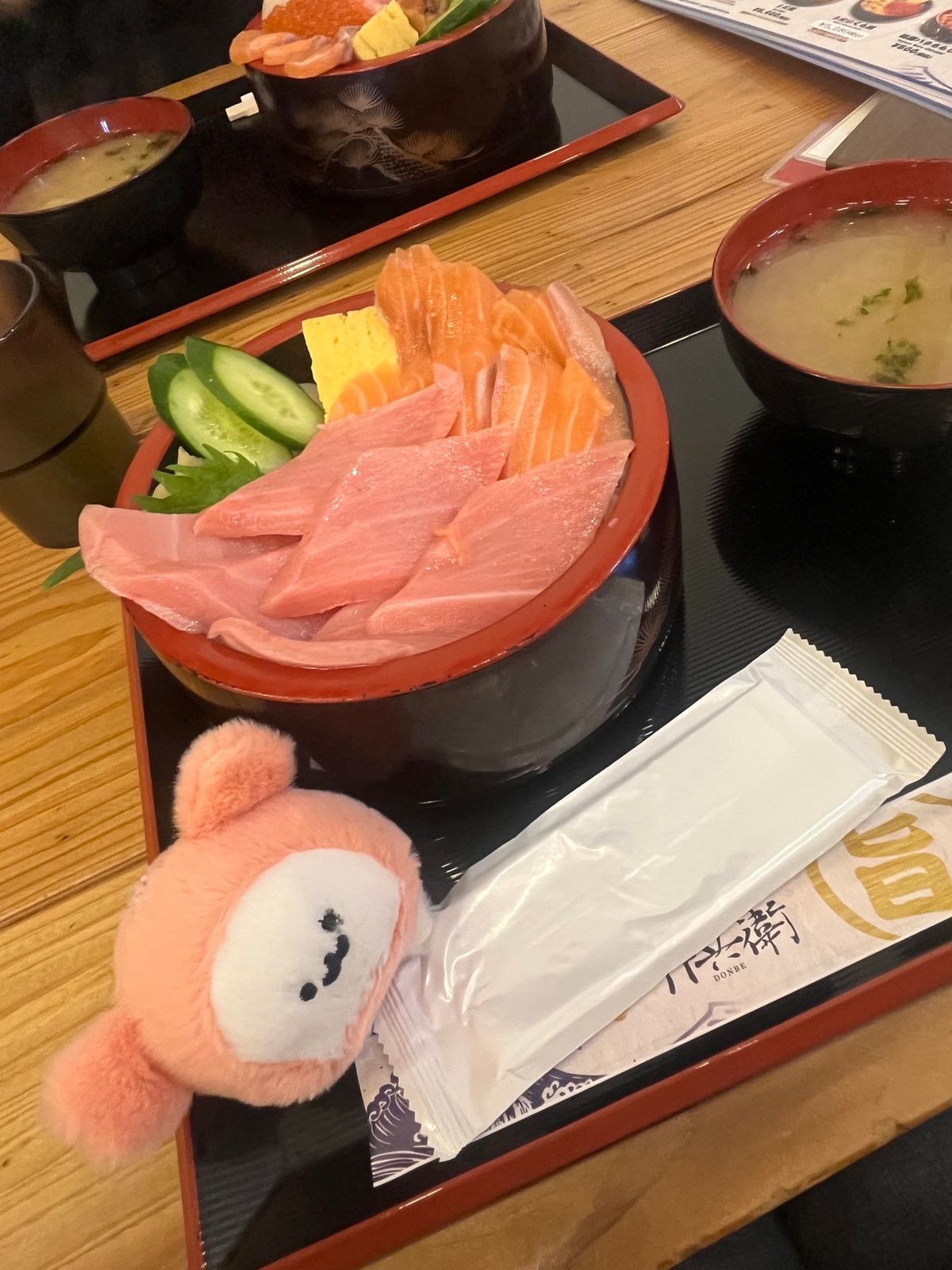 羽田で食べた牛カツと札幌のジンギスカンと小樽の海鮮丼