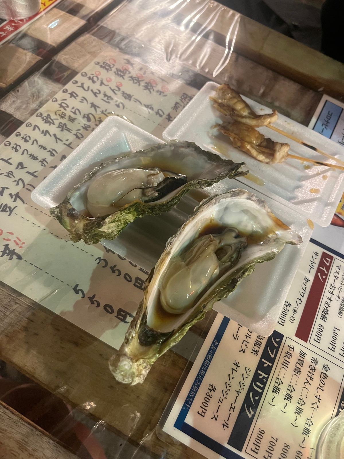 牡蠣食べまくり酒飲みまくり