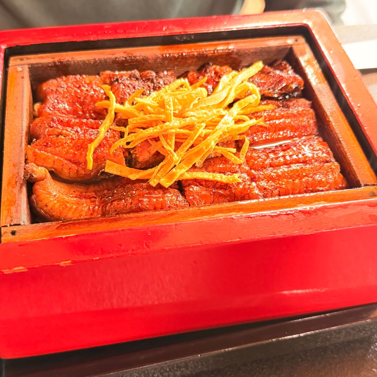 熊本に居すぎて、鹿児島旅館の夜ごはんに夜ギリギリ
霧島神宮　うなぎ