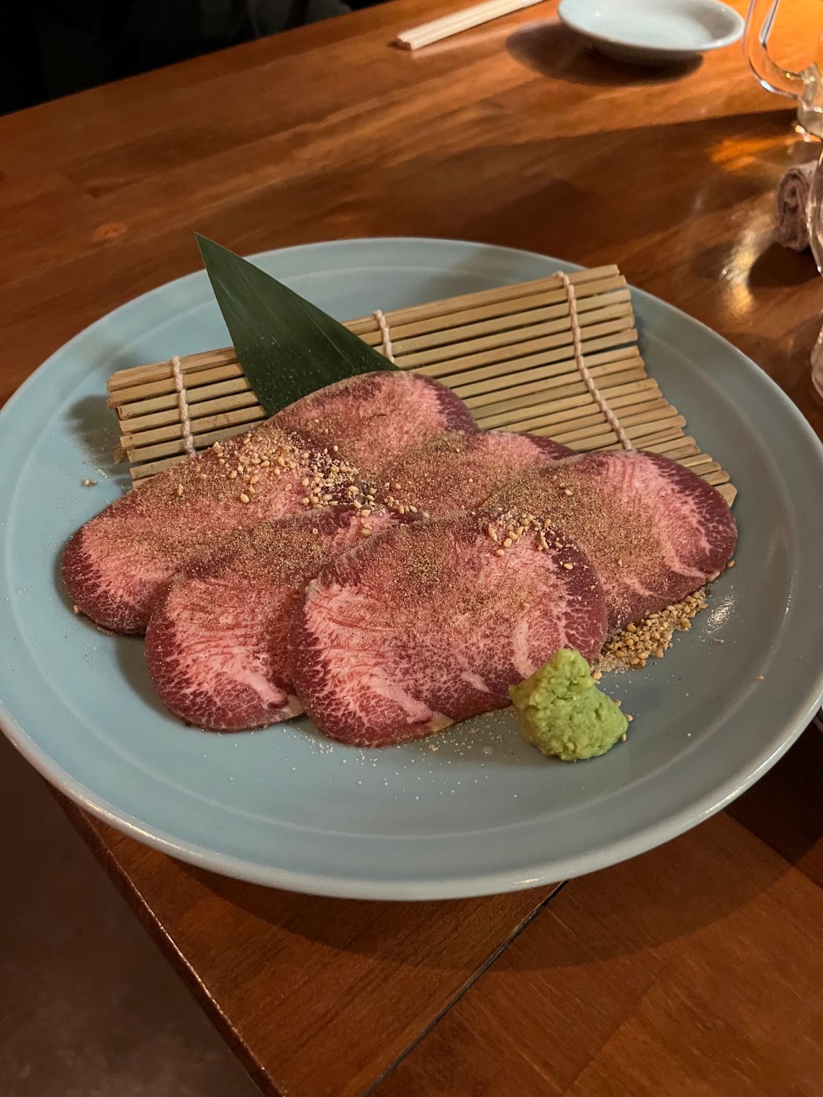 食事は近江牛と鰻