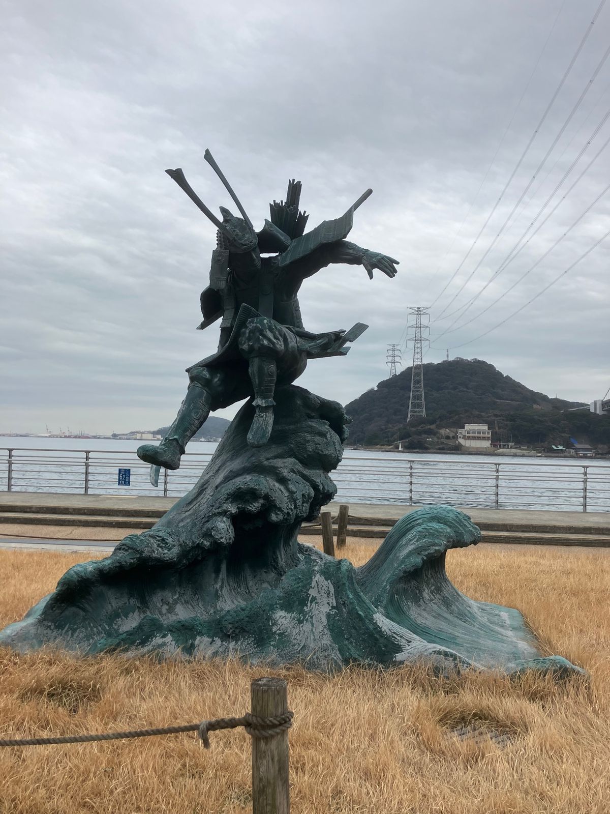 旧英国領事館は休館日。赤間神宮へ参拝と壇ノ浦のモニュメント見学