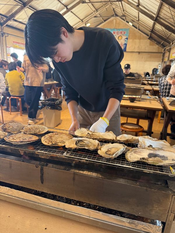日本・千葉県「浜焼き隊」の写真：🦪うまし