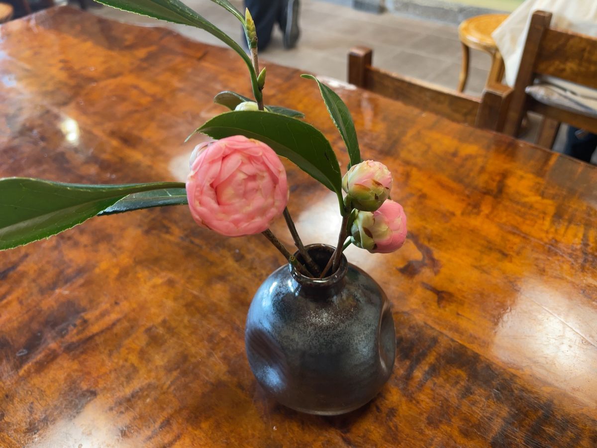 再び天満宮前に戻って、澤屋の粟餅をいただきました。