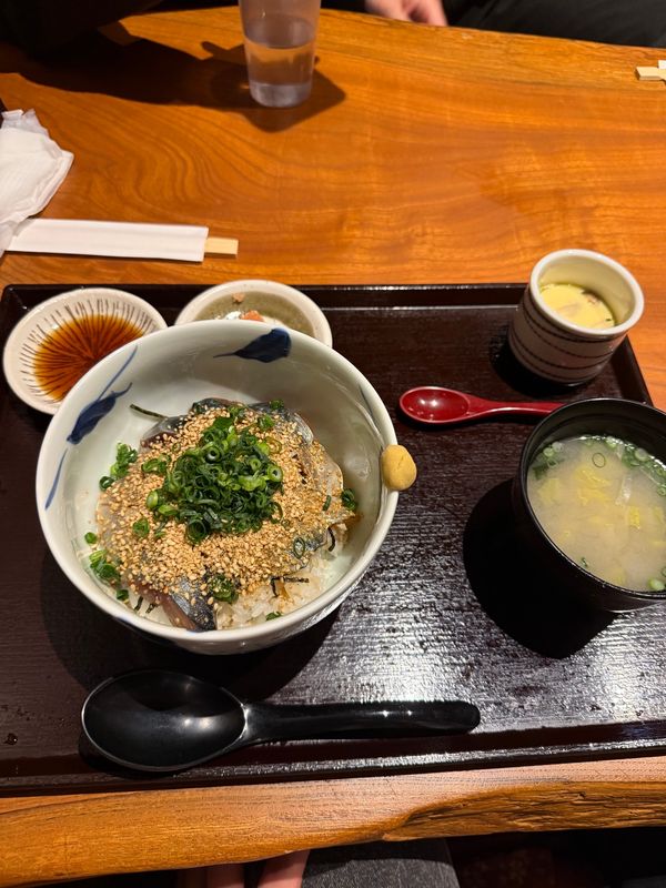 日本・大分県「福岡・大分　卒業旅行」の写真：大宰府天満宮で食べ歩き
おみくじで失くし...