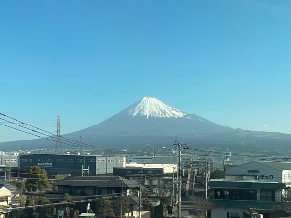 日本・京都府「大津・京都の花見旅行」の写真：先ずは新幹線で京都まで。途中富士山がくっ...