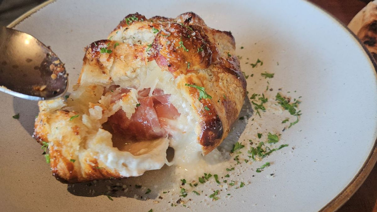 人気のPizza 4P's🍕
人気なだけあってとても美味しかった🍺💭