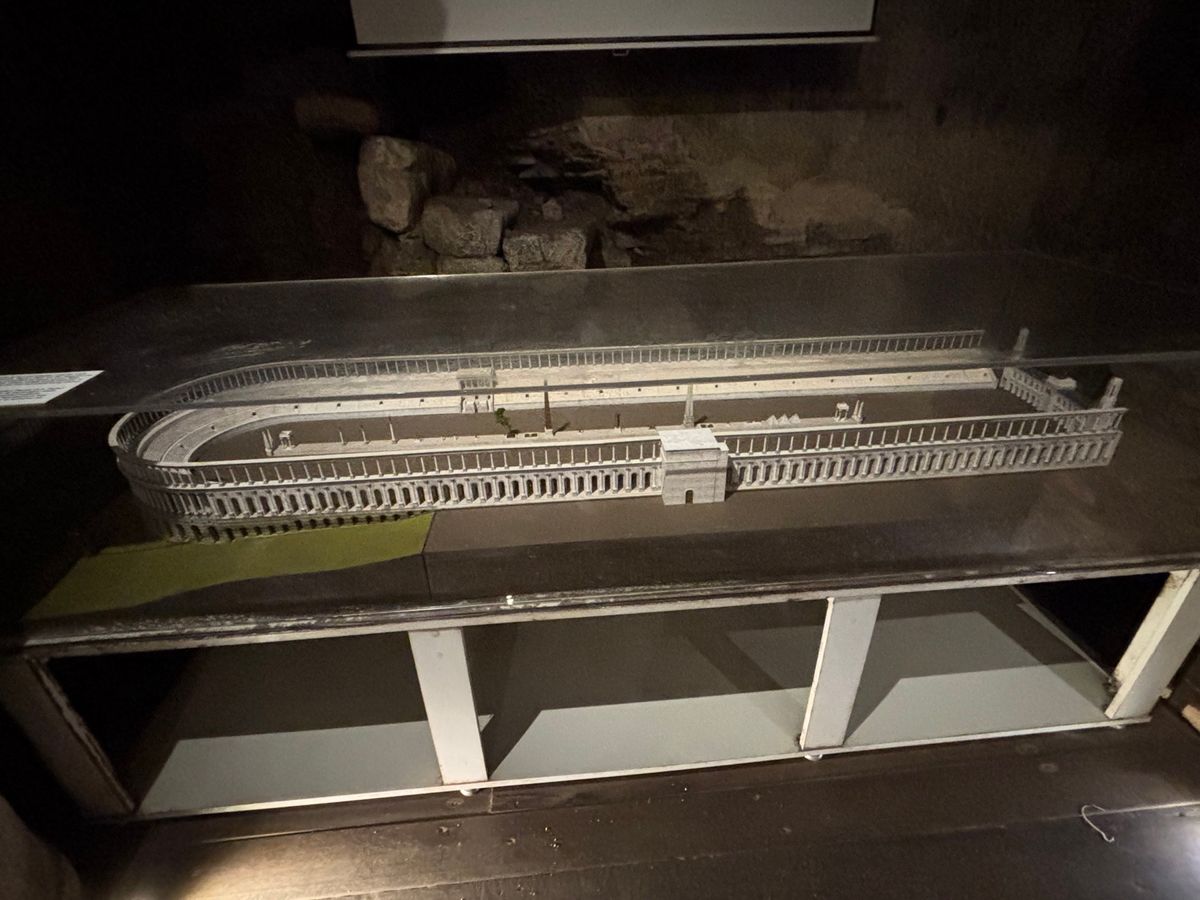 イスタンブール　ブルーモスク前の広場
昔は闘技場だったそうです