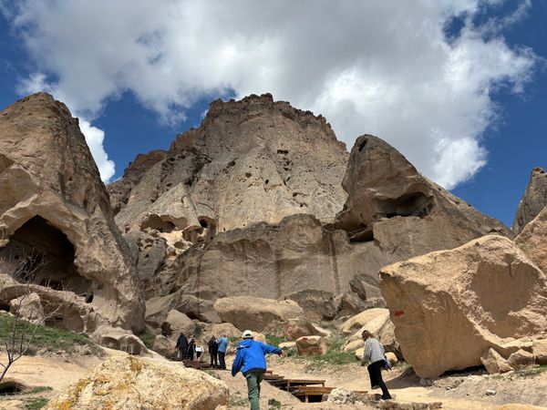 トルコ・イスタンブール「トルコ旅行」の写真：カッパドキア　Selima Cathed...