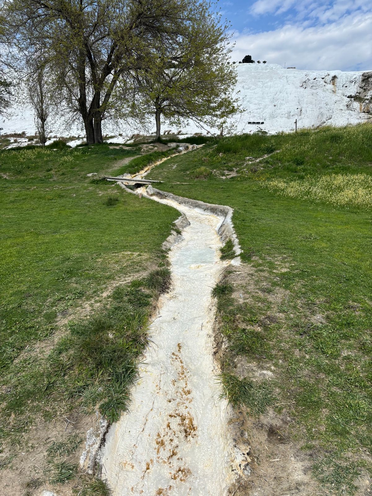 パムッカレ　外観