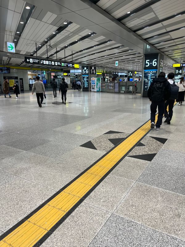 日本・京都「青春18きっぷの旅」の写真：4／3大阪着　朝日ホテル宿泊