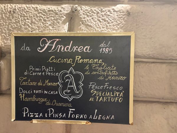 イタリア・ローマ「イタリア周遊・パリ旅行」の写真：ローマでの最初の晩餐は、ホテル近くにあっ...