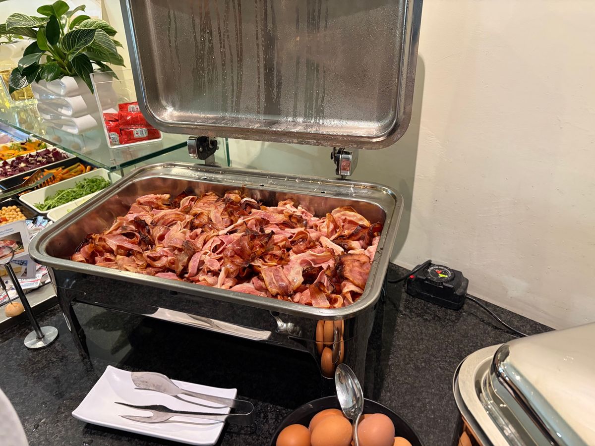 ローマのホテルの朝ごはん。