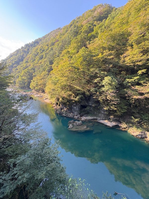 日本・青森県「大人の休日クラブNO2」の写真：抱返り渓谷
田沢湖
