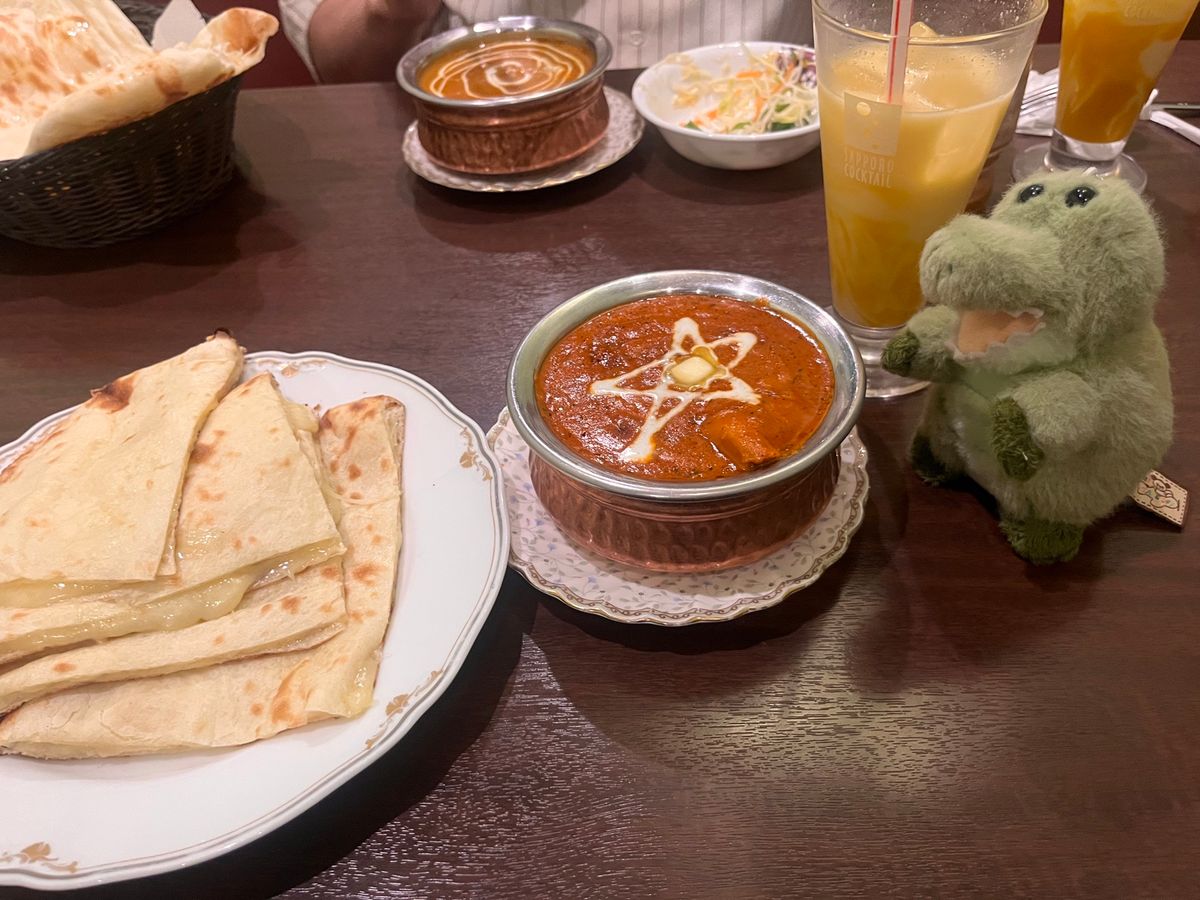 インドカレーを貪ったあと熱海で夜景を見ました。