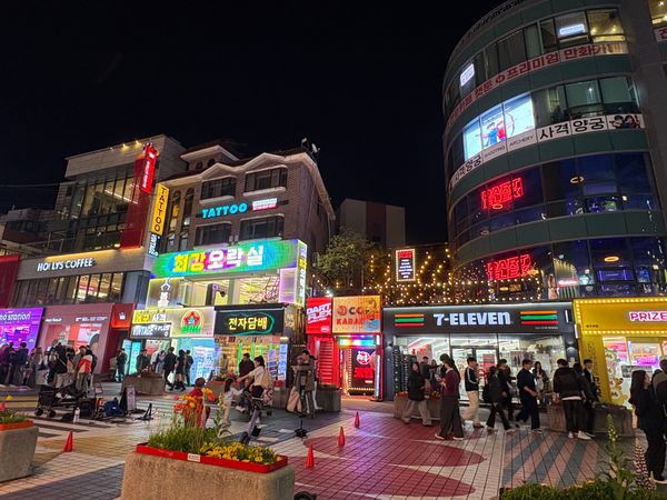 大韓民国 (韓国)・ソウル「日本と韓国」の写真