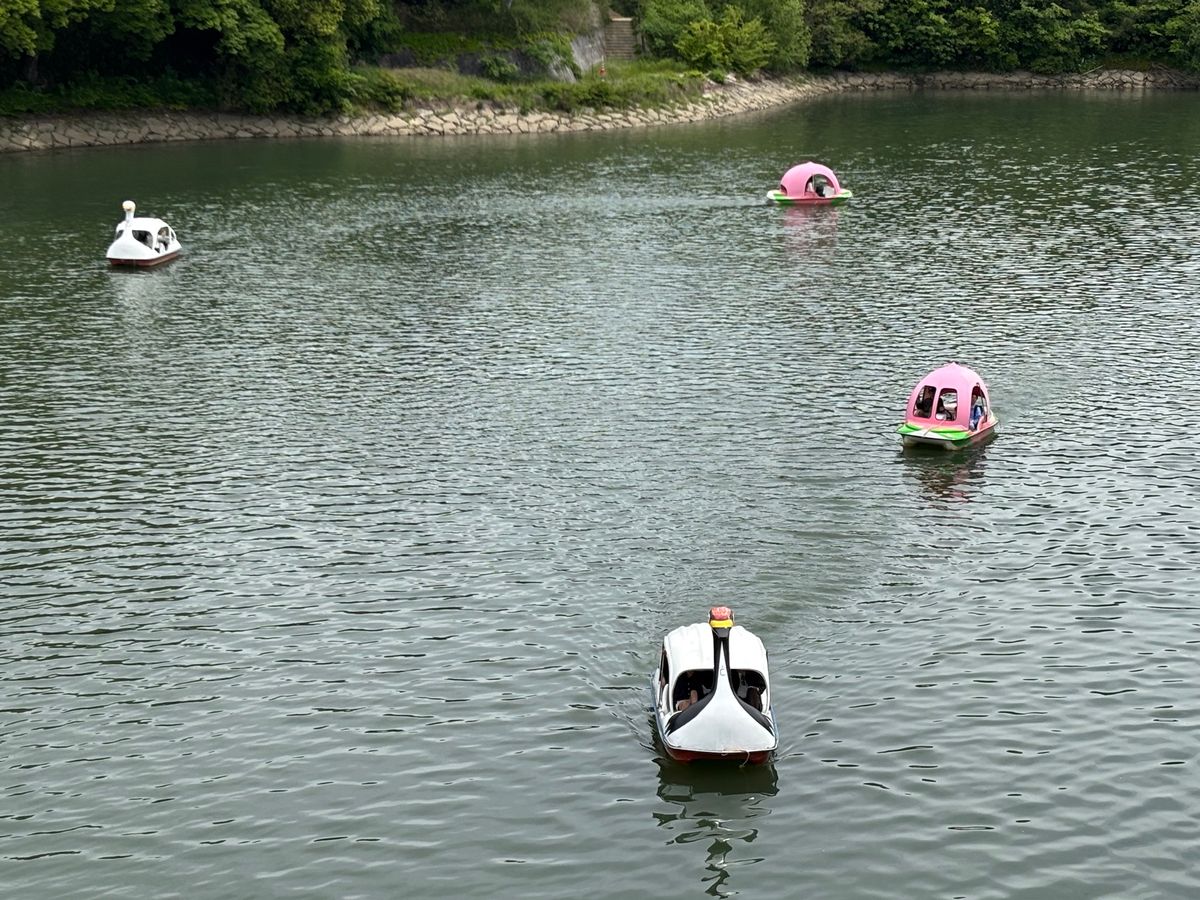 岡山名物えびめしと岡山城と後楽園