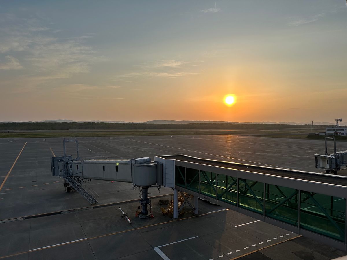 釧路空港からの夕日、カレーザンギ、元祖海老そば焦がし味噌