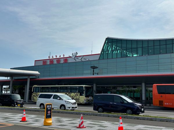 日本・北海道「釧路日帰り旅行」の写真：釧路空港、釧路駅、釧路和商市場での勝手丼