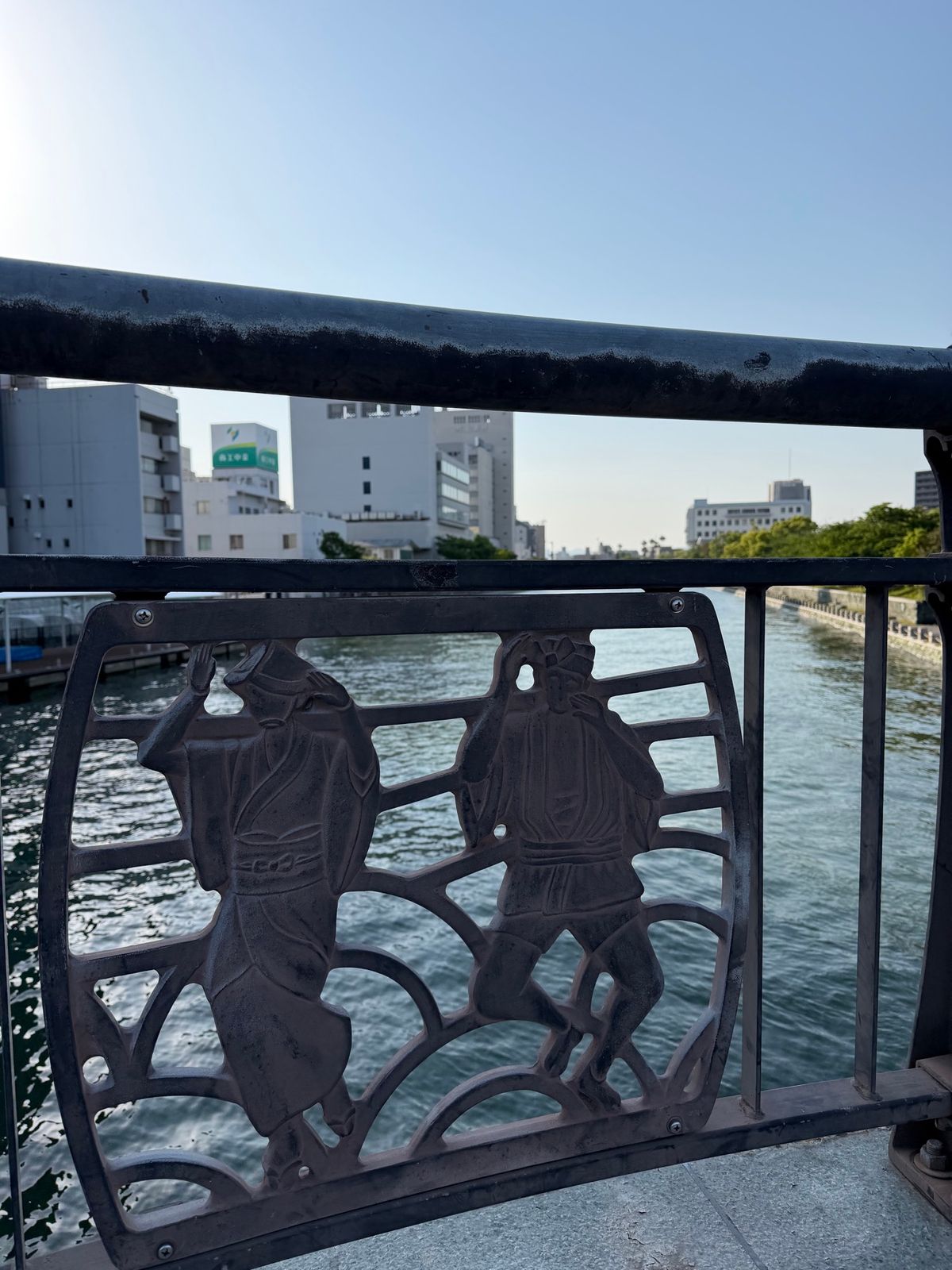 とりあえずうどん食って高松城
徳島ブラブラ