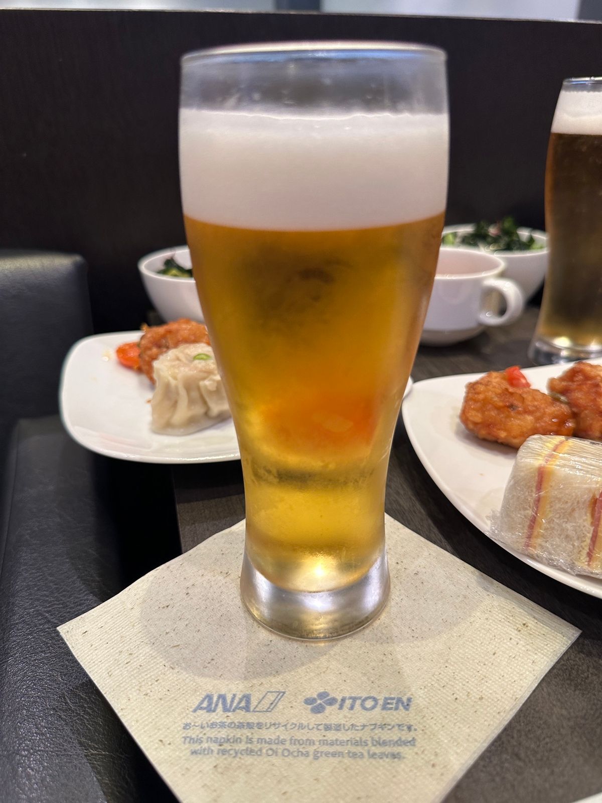 成田から高雄へ導入まもないA330👍
旅のはじまりはやはりきつねうどん😋