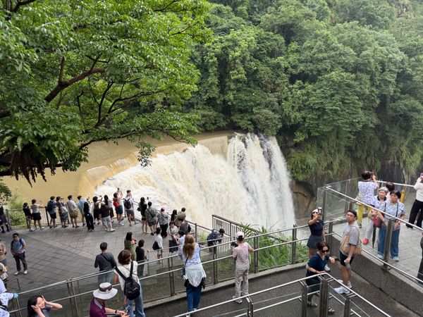 台湾・台北「台湾旅行」の写真：十分瀑布