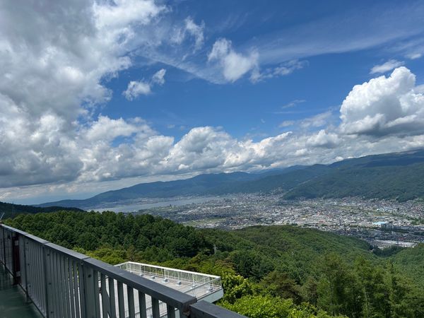 日本・長野県「長野・岐阜の旅」の写真：杖突峠展望喫茶•風の詩で昼食