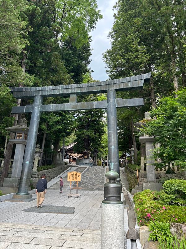日本・長野県「長野・岐阜の旅」の写真：諏訪大社下社秋宮