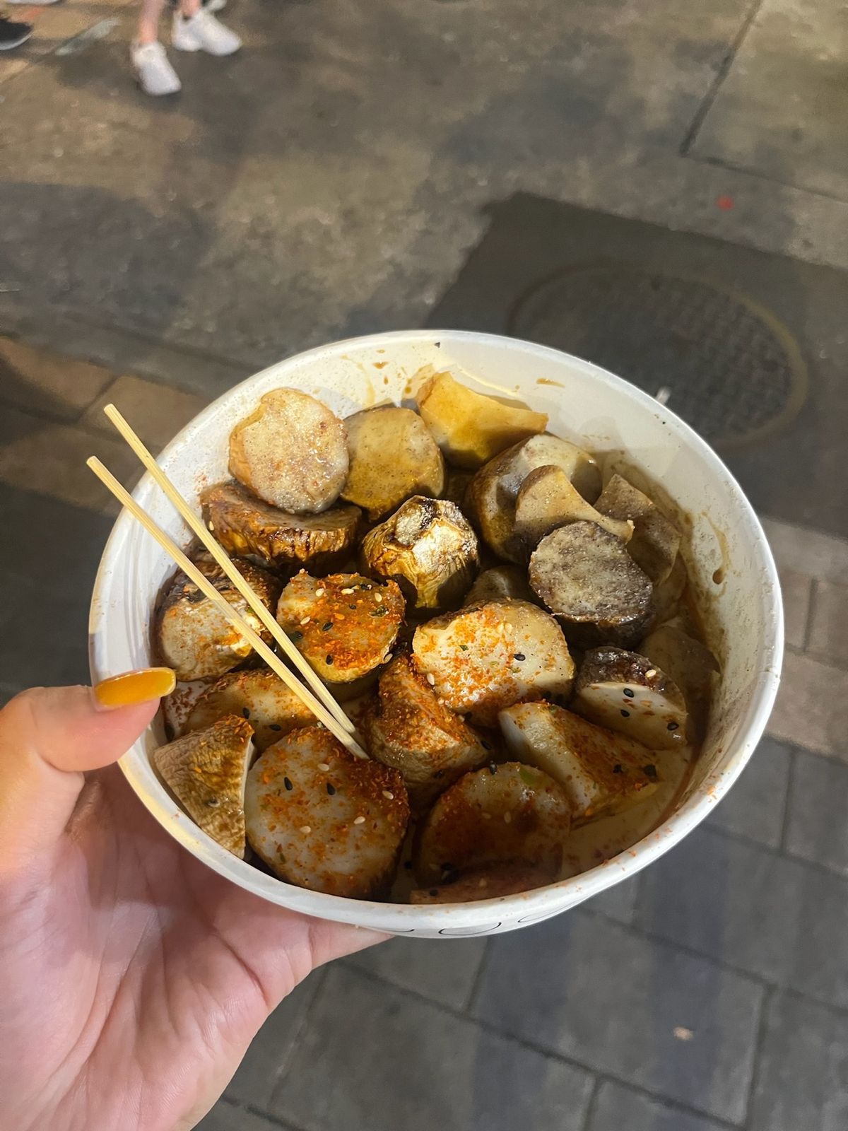 ここの魯肉飯の虜になった、、美味しすぎる！！！
2枚目の麺？も美味