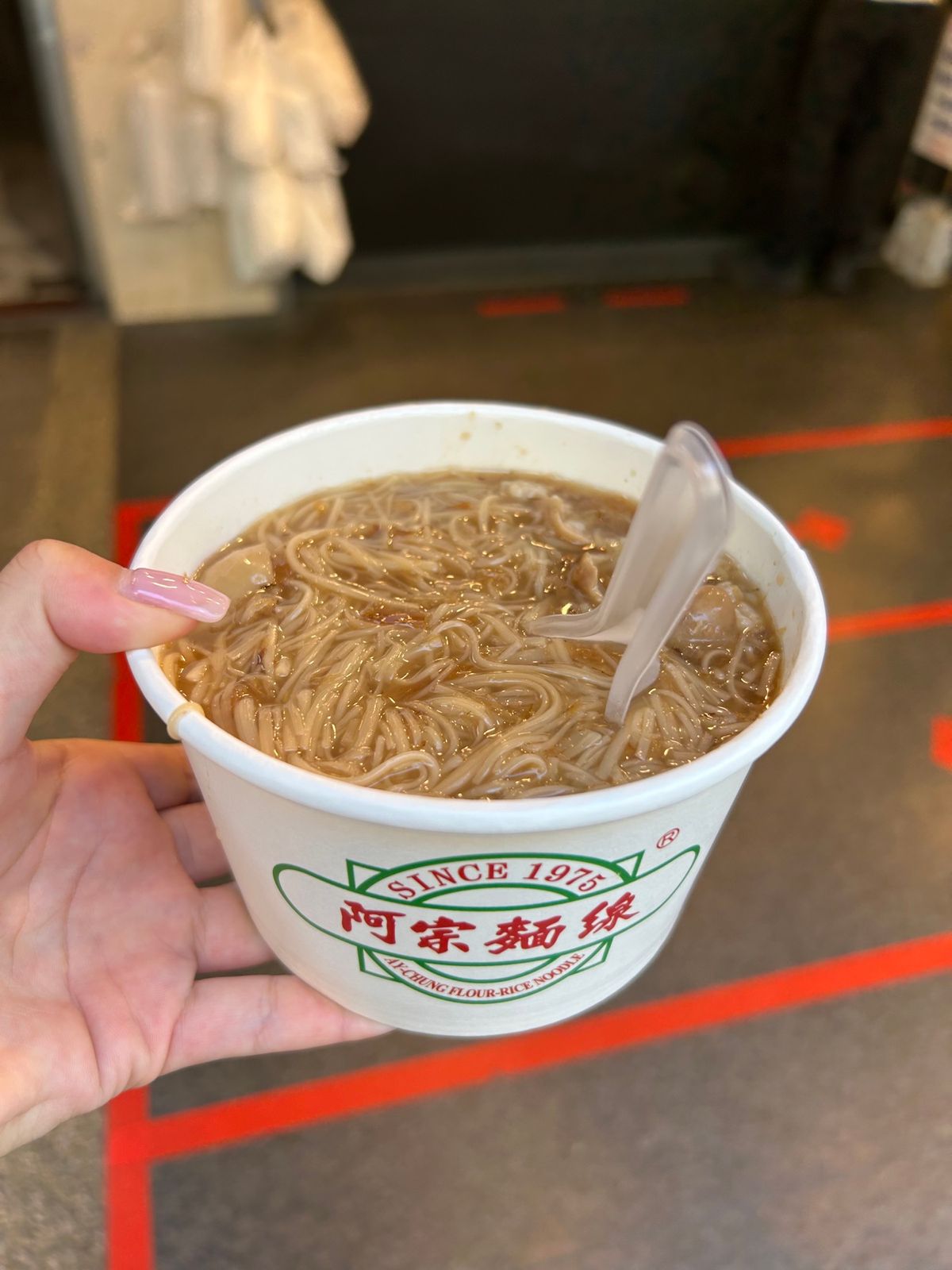 ここの魯肉飯の虜になった、、美味しすぎる！！！
2枚目の麺？も美味