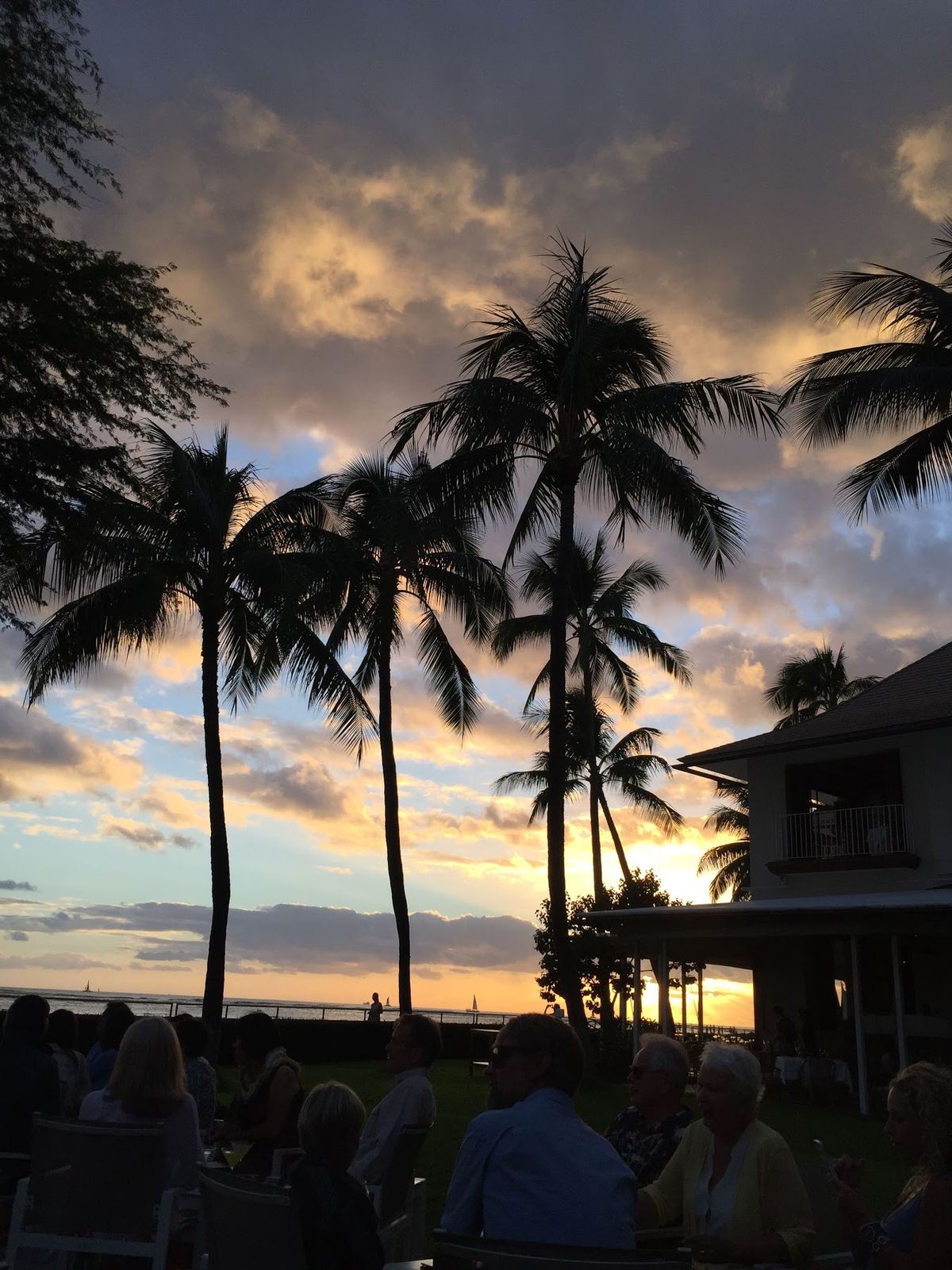 ハレクラニのHouse without a key。新婚旅行の思い出の場所...