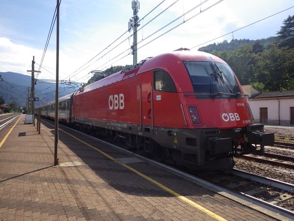 イタリア・ブルーニコ「 古楽器クラリネットの旅2018②」の写真：ブレッサノーネ駅で/ミラノ中央駅で