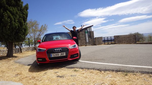 スペイン・グラナダ「楽器引き取りスペイン旅」の写真：《セテニル・デ・ラス・ボデガス》
川の浸...