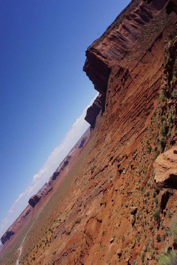 アメリカ(米国)・モニュメントバレー、ロウワーアンテロープキャニオン、ホースシューベント、グランドキャニオン、レイクパウエル、エレファントフィート「ロードトリップ！グランドサークルを巡る旅！」の写真：モニュメントバレー！別世界にいるようでした！