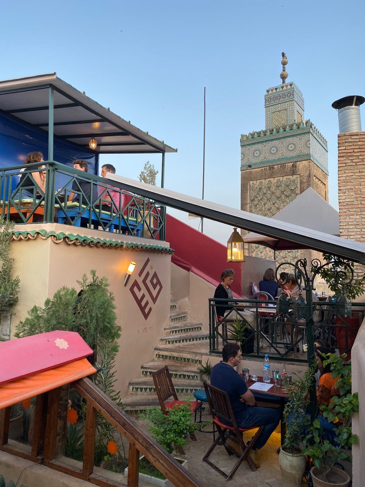 フェズ迷宮の街
バブーシュはマストバイ