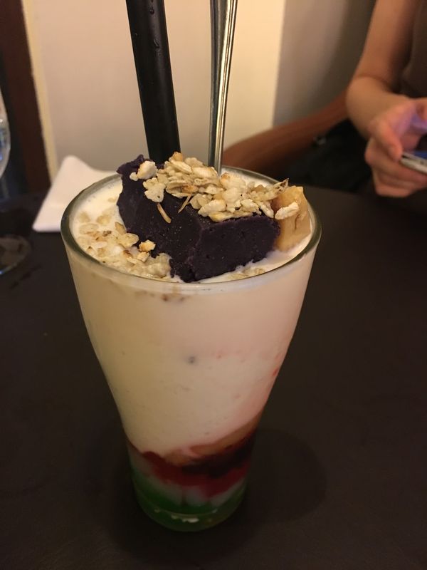 フィリピン・Manila「出向中の友達訪ねてフィリピン」の写真：フィリピングルメ…ハロハロとか。