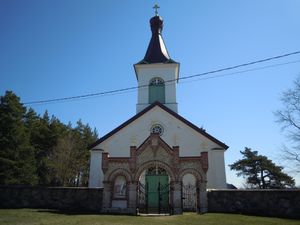 自転車を借りてサイクリング。キフヌ博物館にはクルトの展示や、民芸品の購入が...