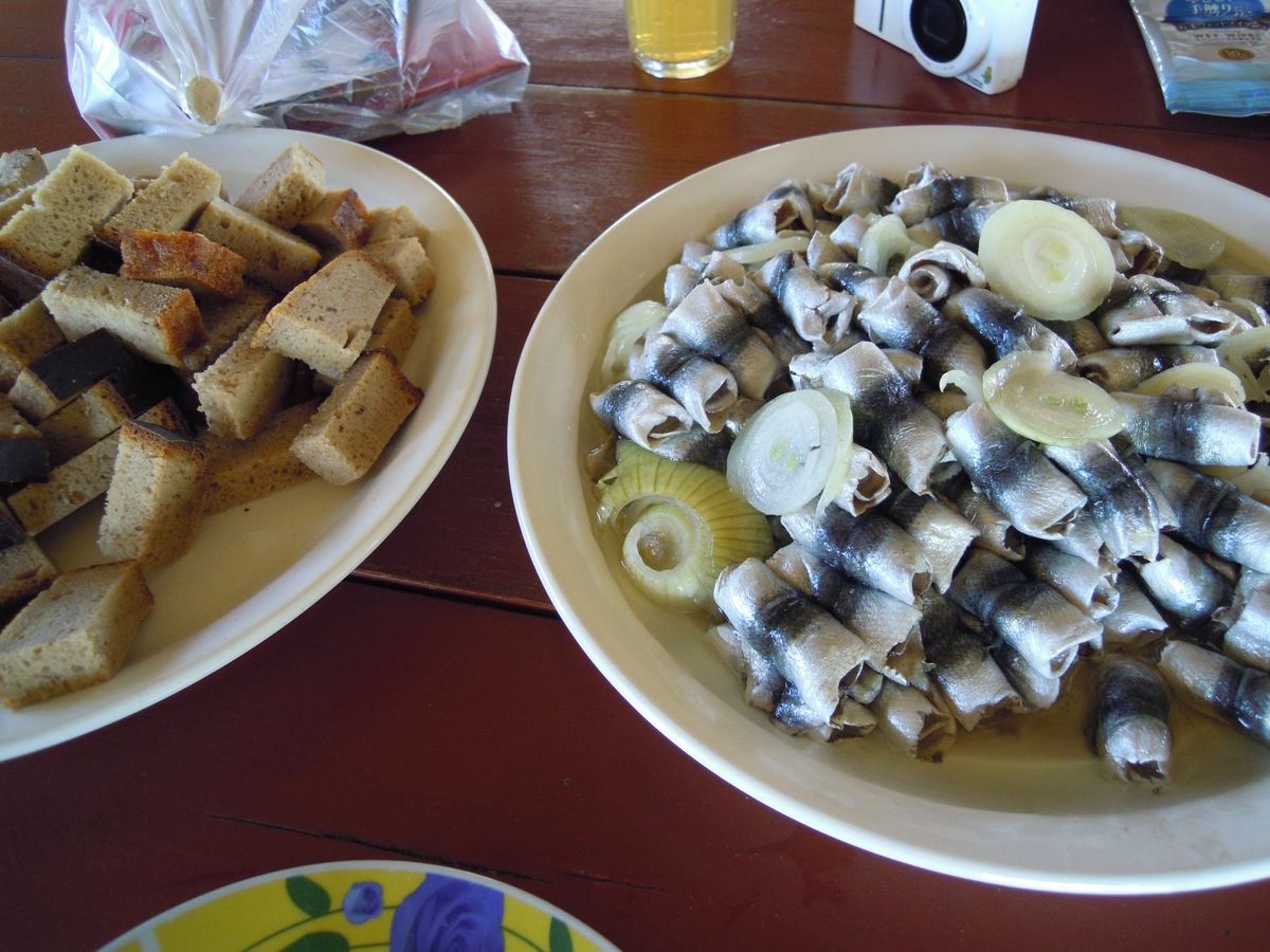 ここも観光施設なのかもしれませんが、ひっそりとしていました。でも近づくと「...