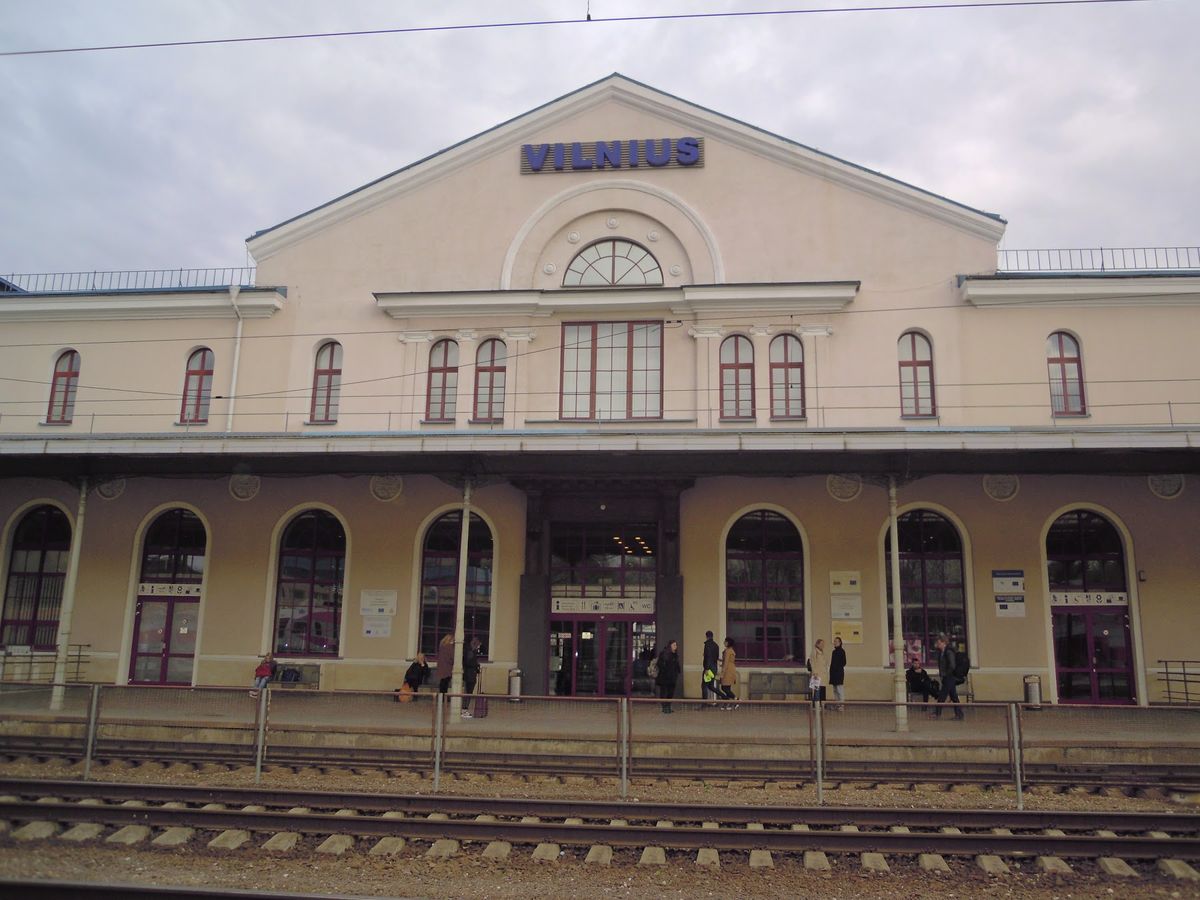 電車でカウナスからビリニュスへ