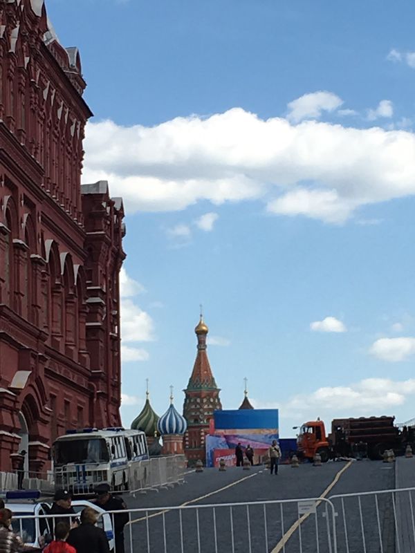 ロシア連邦・Moskva「トランジット利用してロシア」の写真：赤の広場へはなぜか入れず、遠くからワシリ...