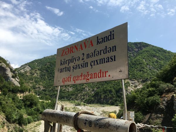 アゼルバイジャン・Bakı「2度目のアゼルバイジャン」の写真：バクーからイスマユルという、アゼルバイジ...