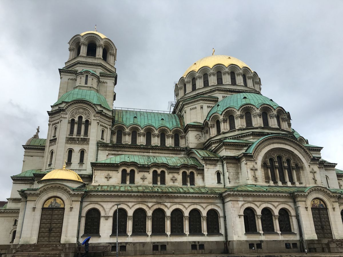 Sofia中心部は、様々な宗教が入り乱れる。なんとも魅力的。
